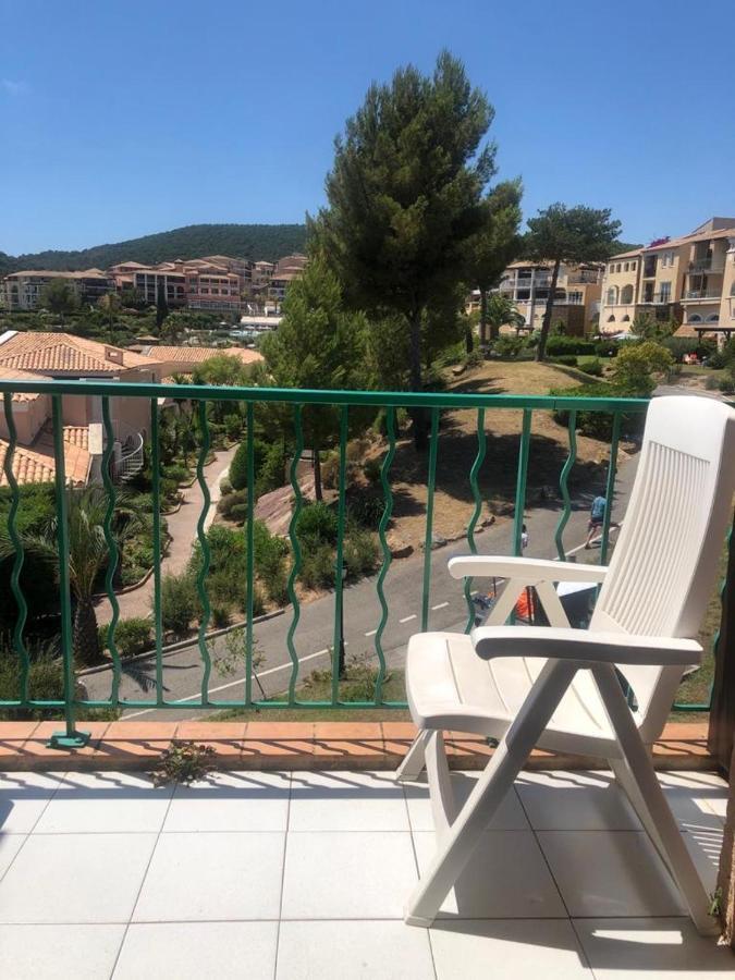 Appartement à Cap Estérel Village Pierre et Vacances Saint-Raphaël Extérieur photo