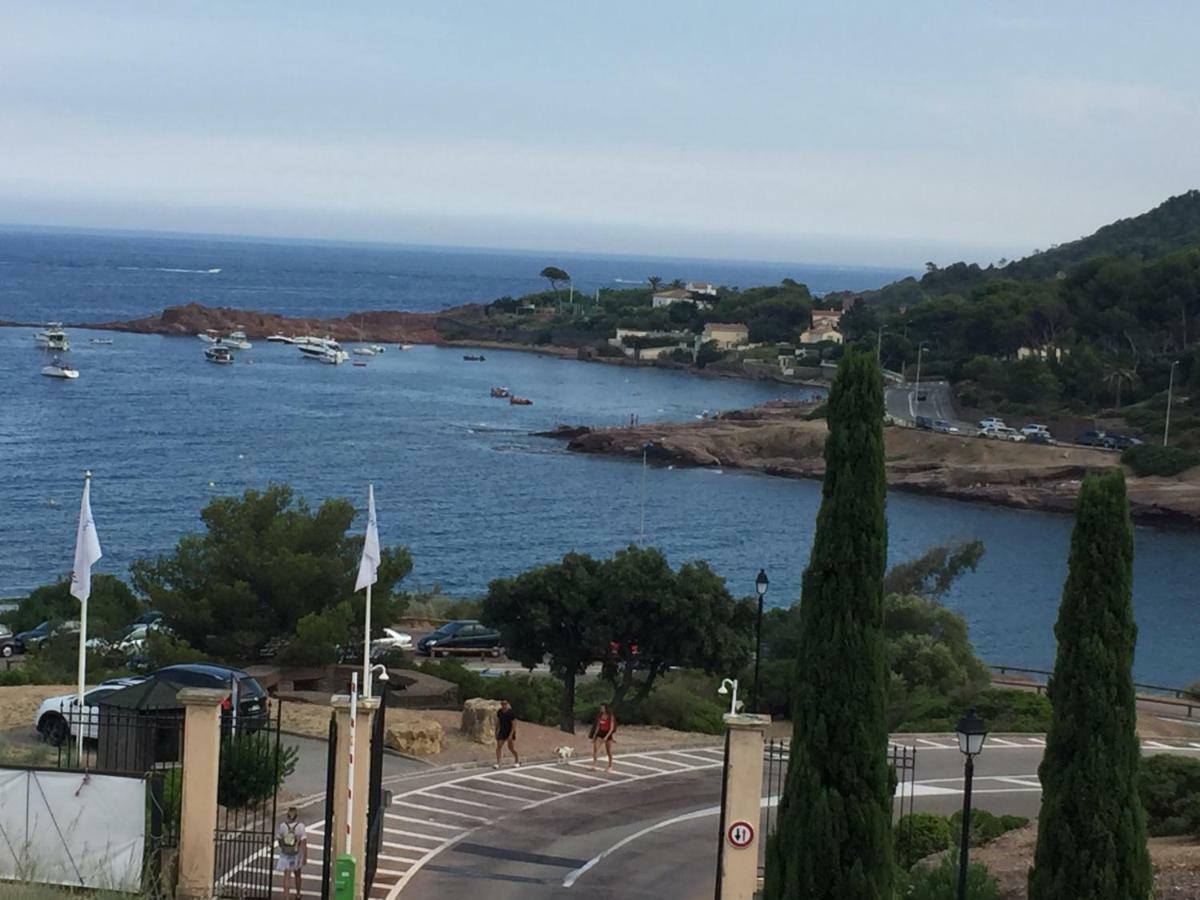 Appartement à Cap Estérel Village Pierre et Vacances Saint-Raphaël Extérieur photo